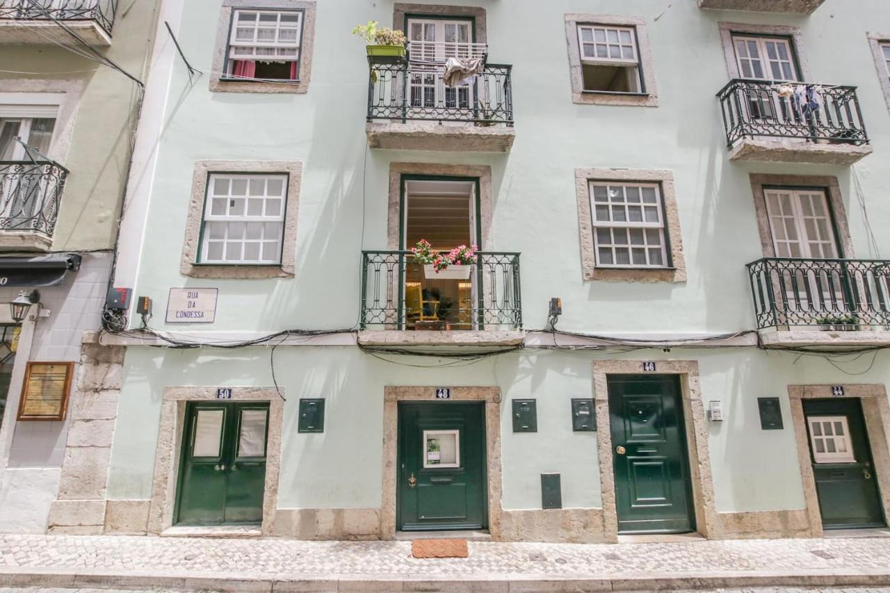 Апартаменты Golden Cage Chiado - Charm Historic And Cozy Лиссабон Экстерьер фото